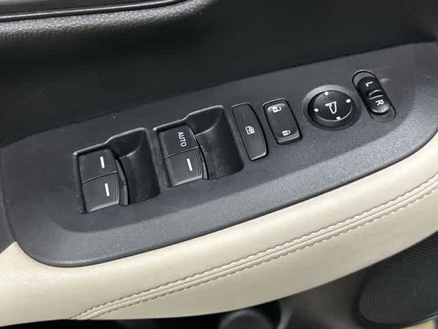 Thumbnail: 2023 Honda HR-V - 20