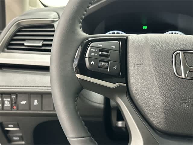 Thumbnail: 2026 Honda Odyssey - 17