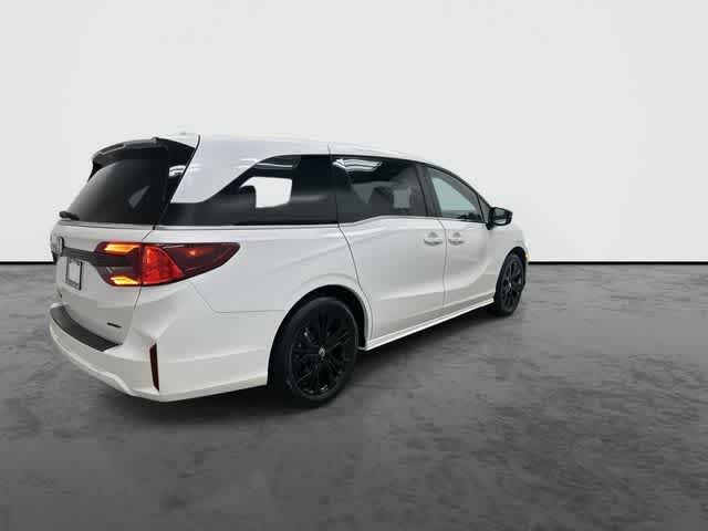 Thumbnail: 2026 Honda Odyssey - 4