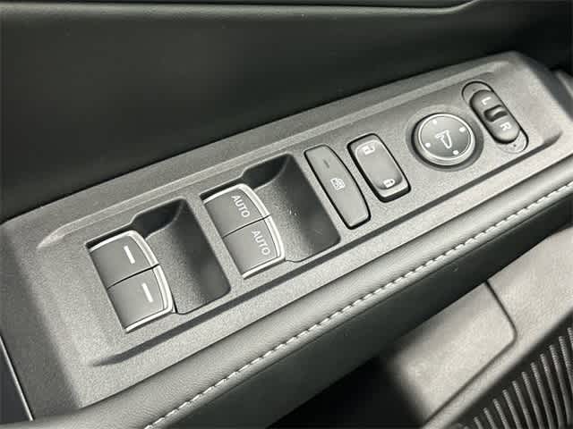 Thumbnail: 2025 Honda Accord - 19