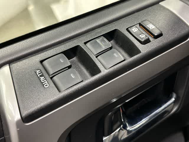 Thumbnail: 2024 Toyota 4Runner - 20