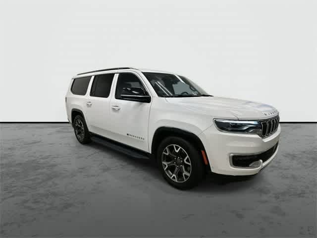 Thumbnail: 2023 Jeep Wagoneer - 5