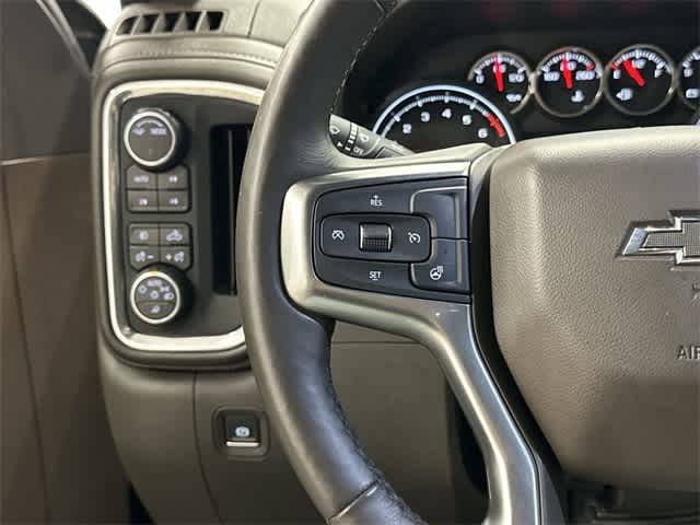 Thumbnail: 2020 Chevrolet Silverado 1500 - 17