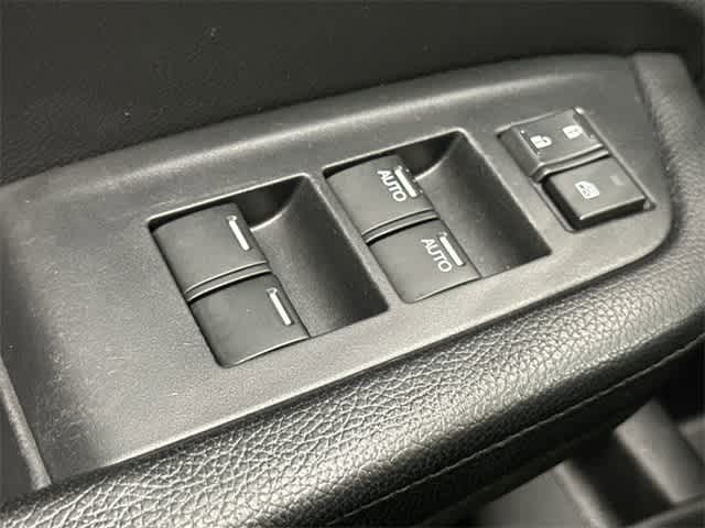 Thumbnail: 2019 Honda Pilot - 20