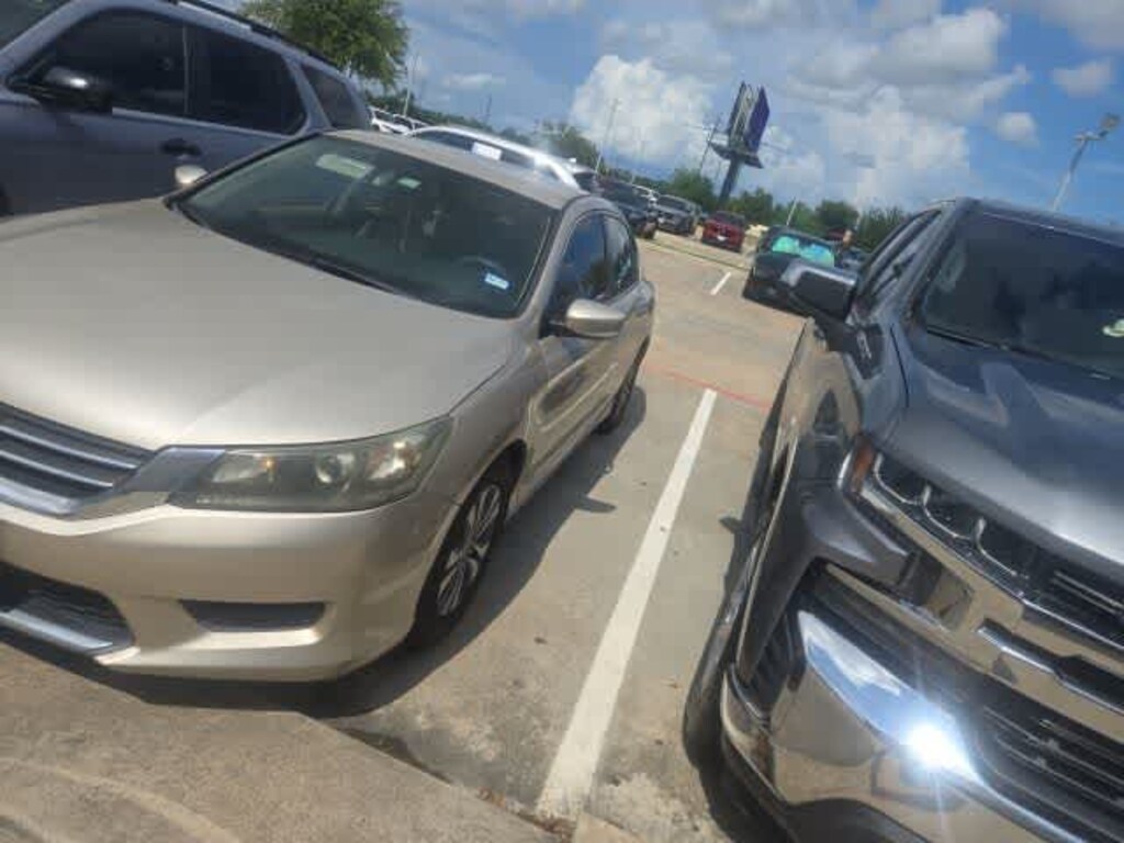 Used 2013 Honda Accord LX Sedan