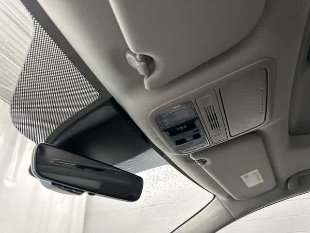 Thumbnail: 2026 Honda Odyssey - 21