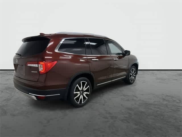 Thumbnail: 2019 Honda Pilot - 4