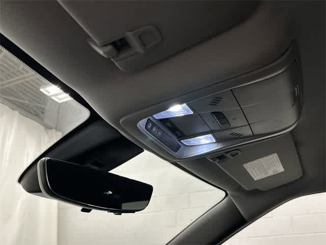 Thumbnail: 2021 Chevrolet Blazer - 21