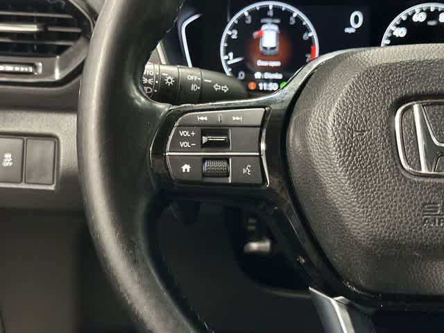 2023 Honda Pilot Touring - Photo 17