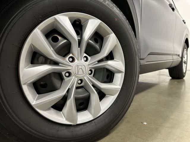 2025 Honda CR-V LX - Photo 28