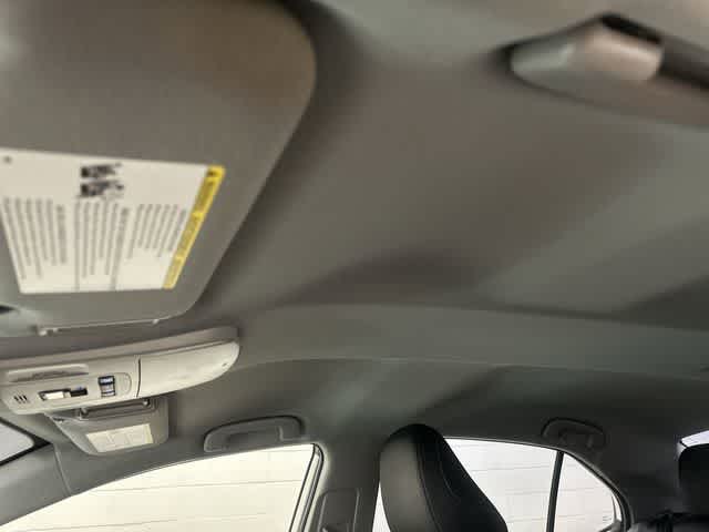 Thumbnail: 2021 Toyota Camry - 28