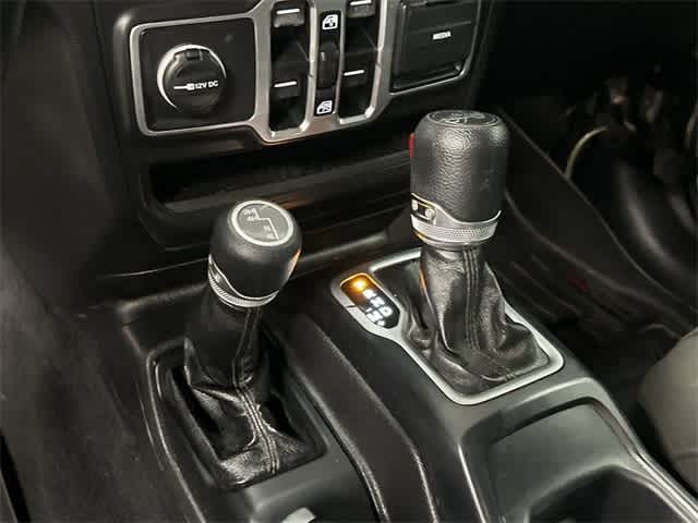 Thumbnail: 2018 Jeep Wrangler - 24