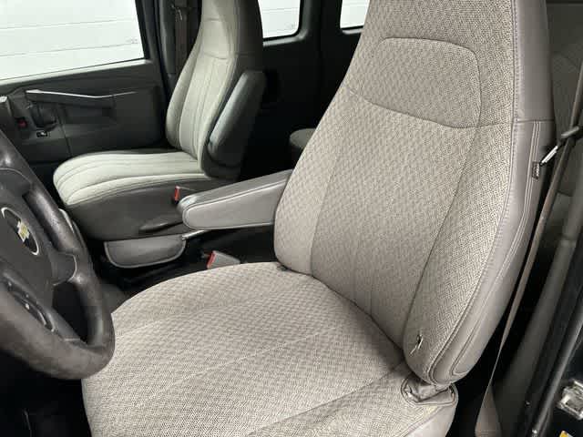 Thumbnail: 2018 Chevrolet Express - 8