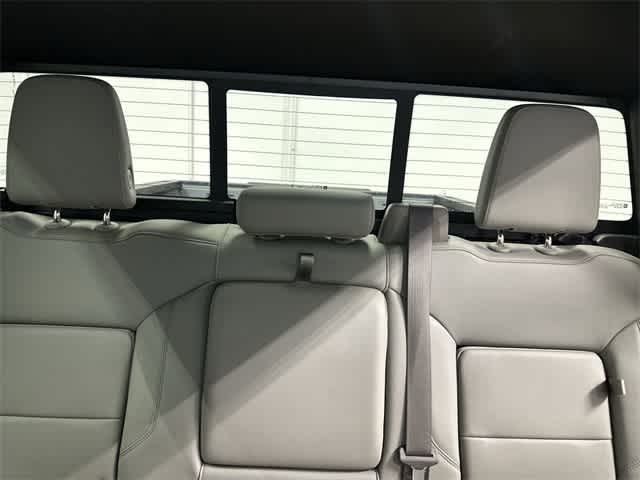 Thumbnail: 2020 Chevrolet Silverado 1500 - 14