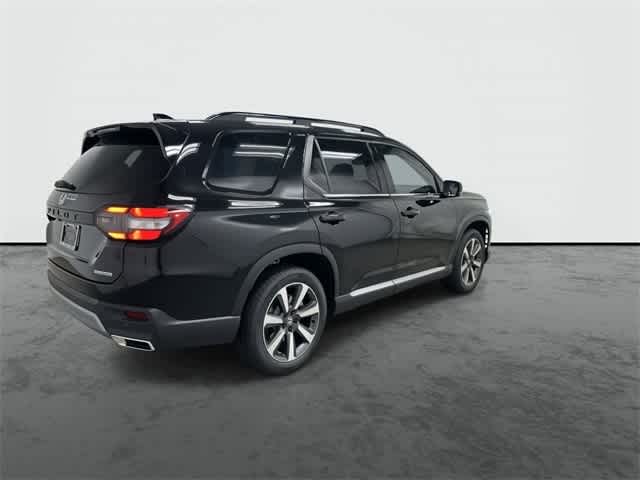 Thumbnail: 2025 Honda Pilot - 4