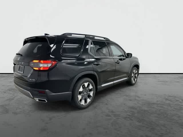 Thumbnail: 2026 Honda Pilot - 4