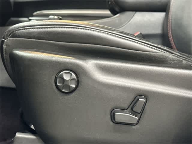 Thumbnail: 2017 Dodge Durango - 26