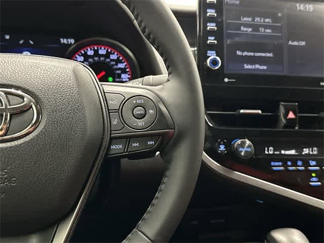 2022 Toyota Camry XSE 18