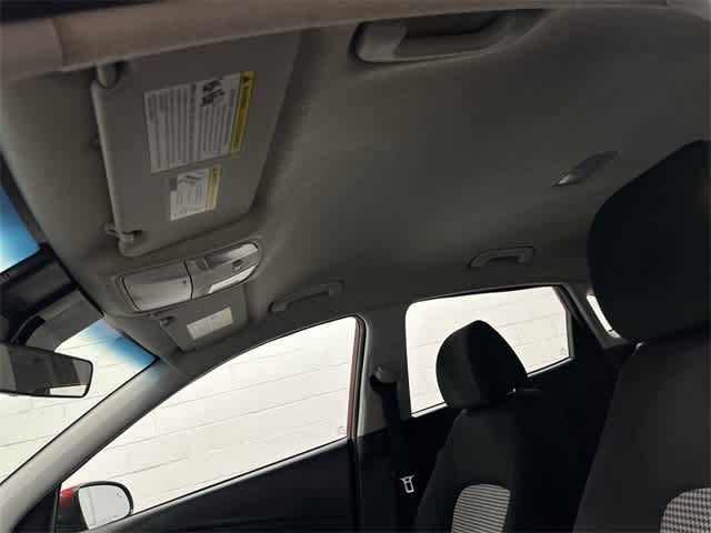 2023 Hyundai Kona SE 27