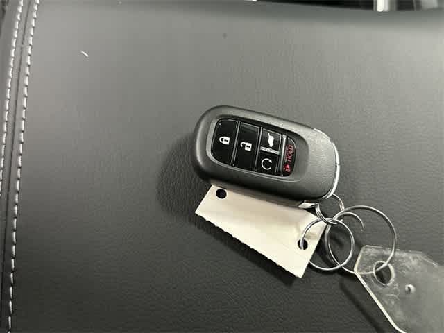 Thumbnail: 2025 Honda Pilot - 32