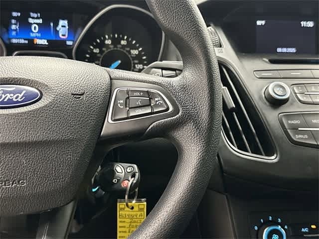 Thumbnail: 2017 Ford Focus - 18