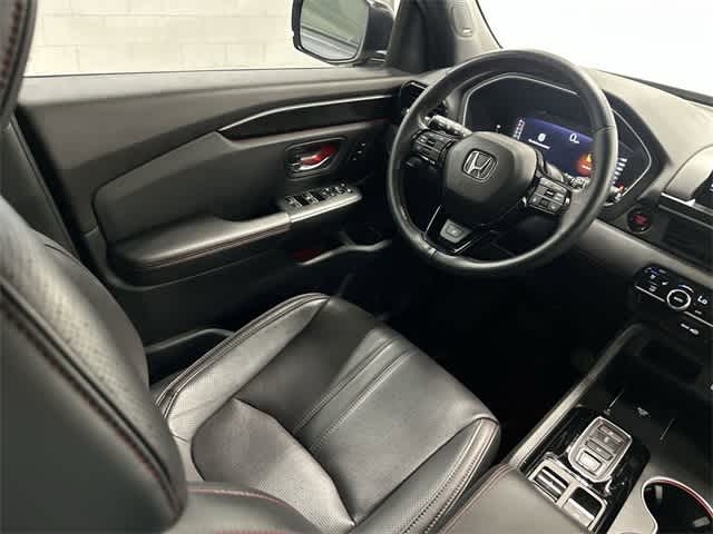 Thumbnail: 2025 Honda Pilot - 12