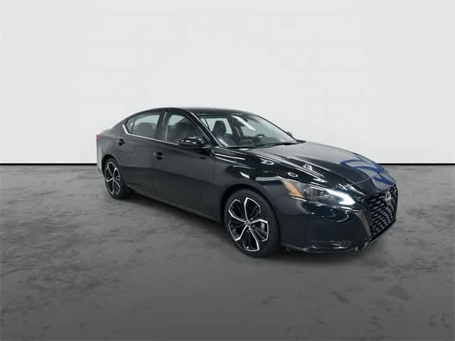 Thumbnail: 2024 Nissan Altima - 5