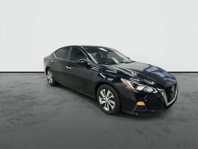 Thumbnail: 2020 Nissan Altima - 5