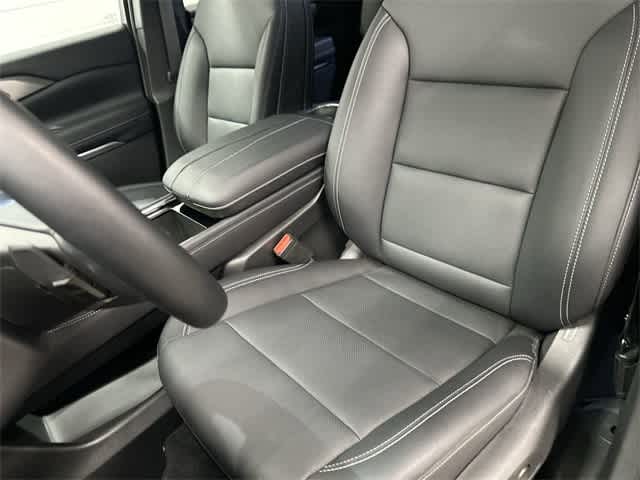 Thumbnail: 2026 Chevrolet Traverse - 10