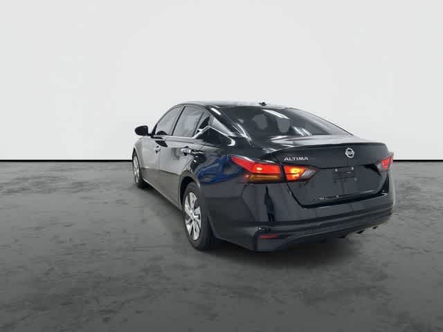 Thumbnail: 2020 Nissan Altima - 2
