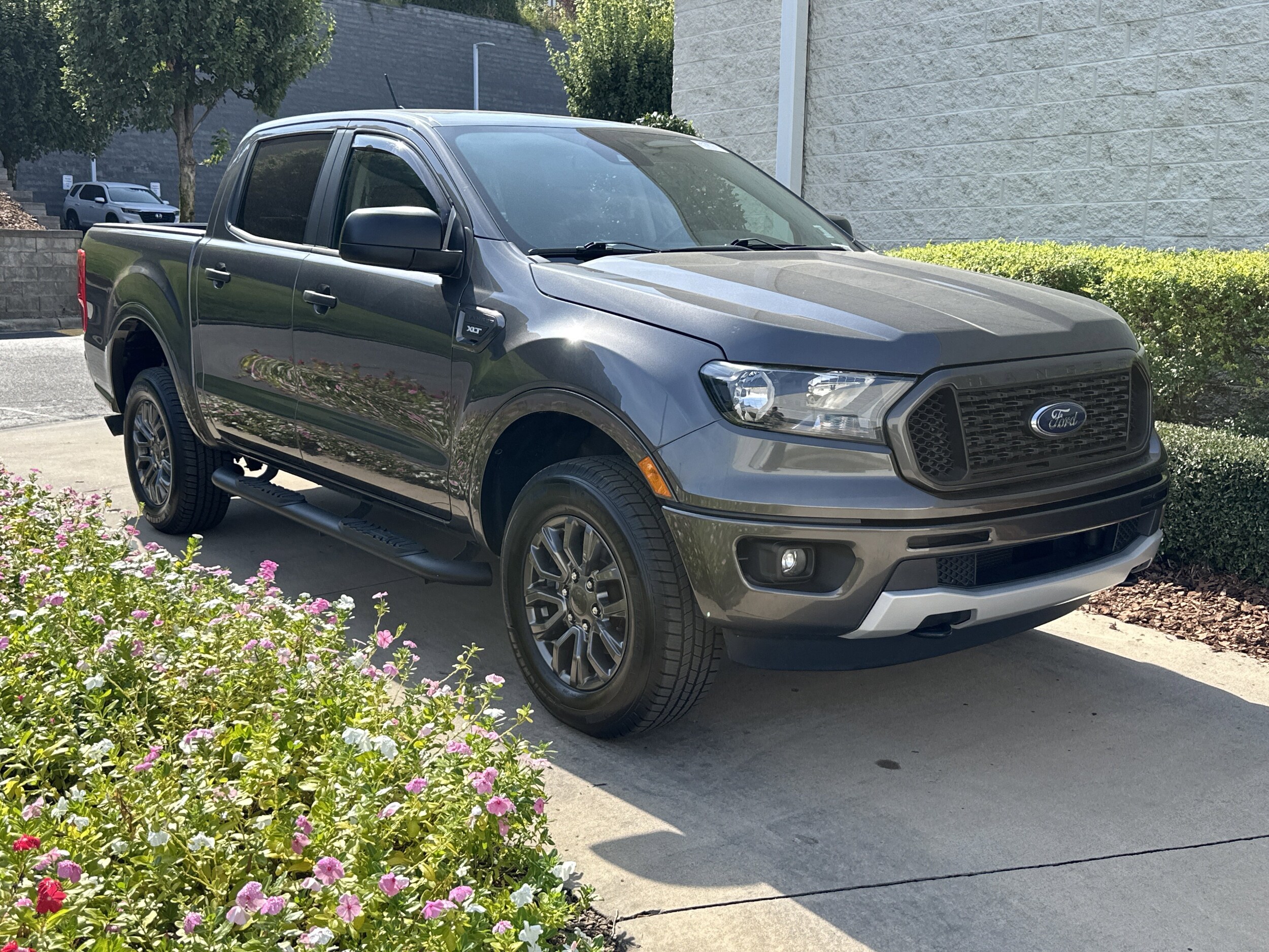 2020 Ford Ranger XLT photo 2