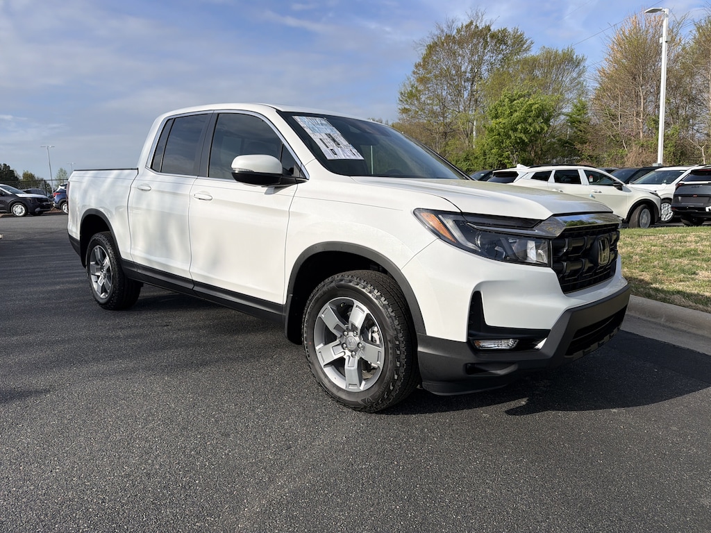 New 2026 Honda Ridgeline RTL Pickup