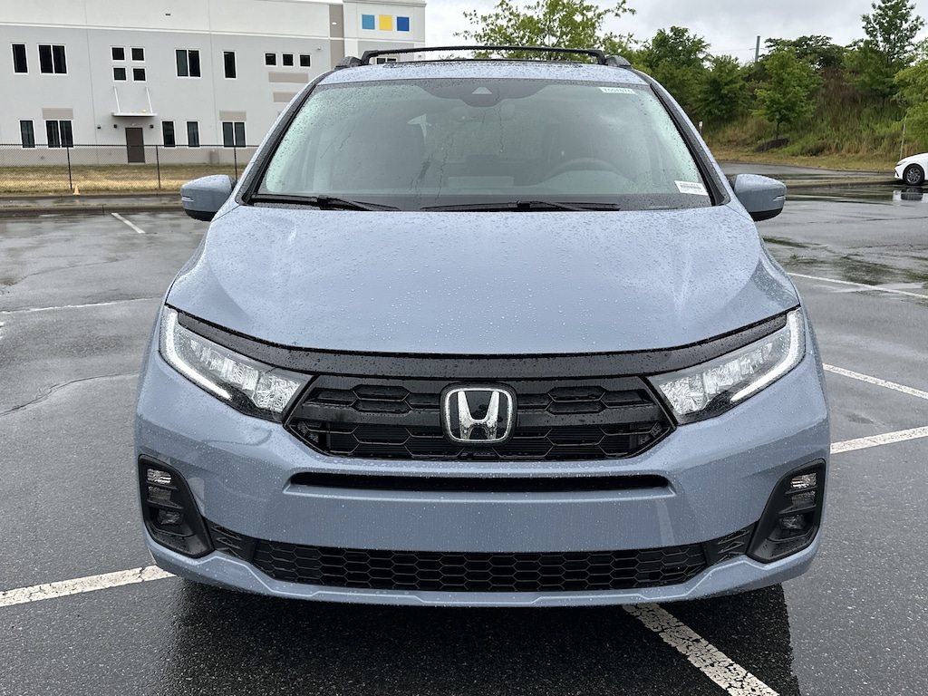 New 2026 Honda Odyssey Touring Minivan