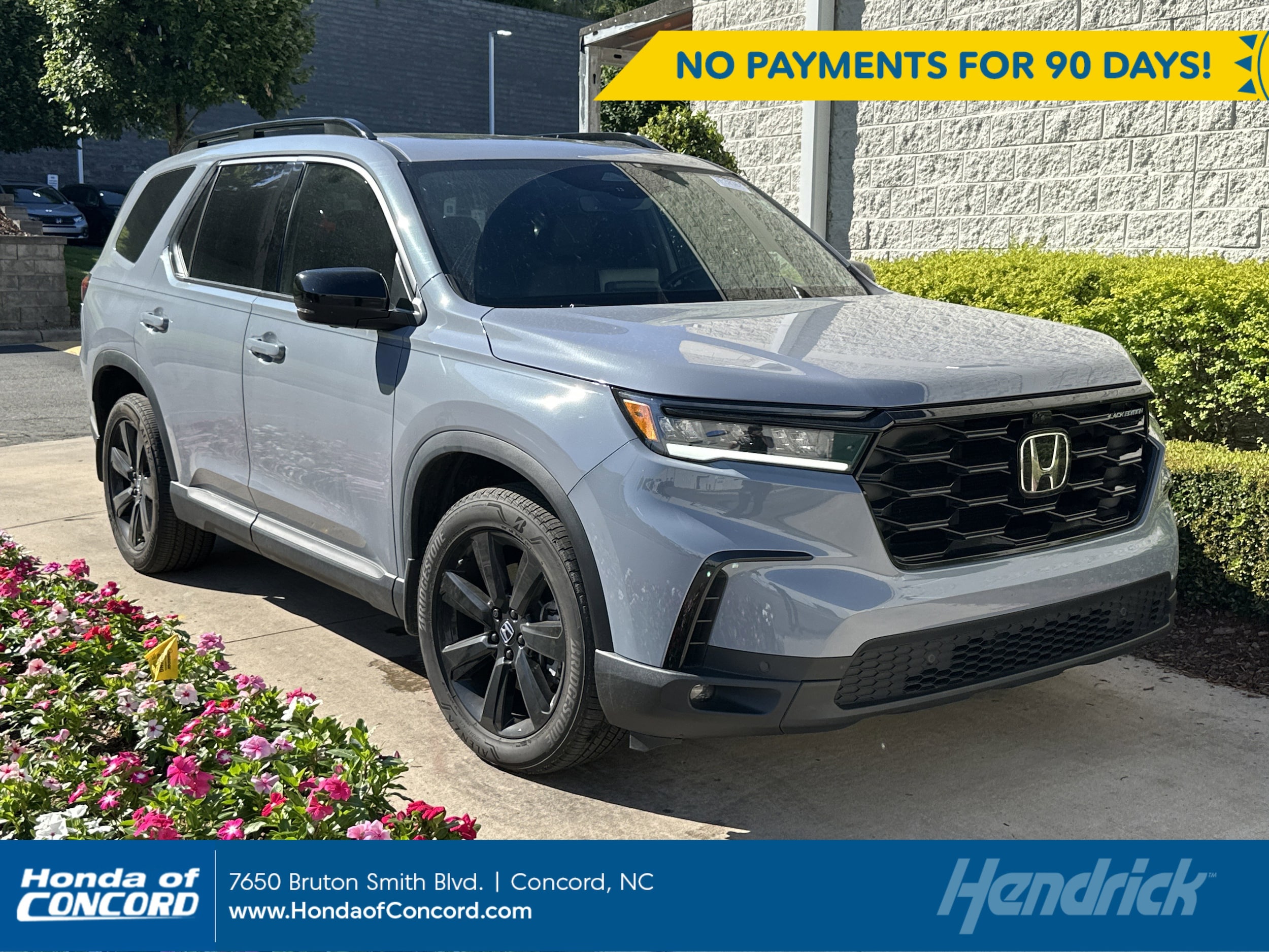 2025 Honda Pilot Black Edition AWD's photo