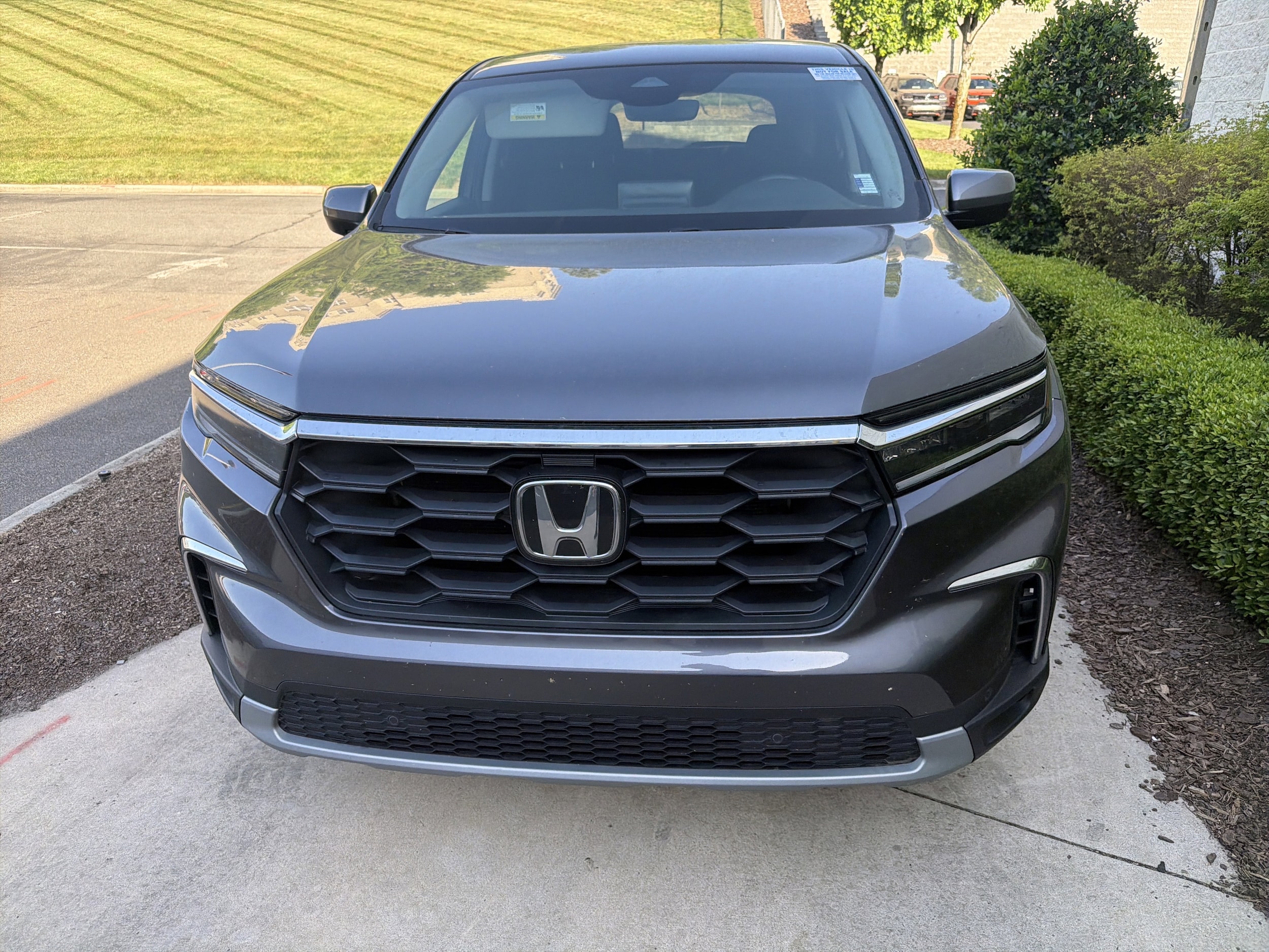 2025 Honda Pilot EX-L photo 2