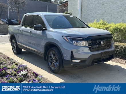 2025 Honda Ridgeline Sport Pickup