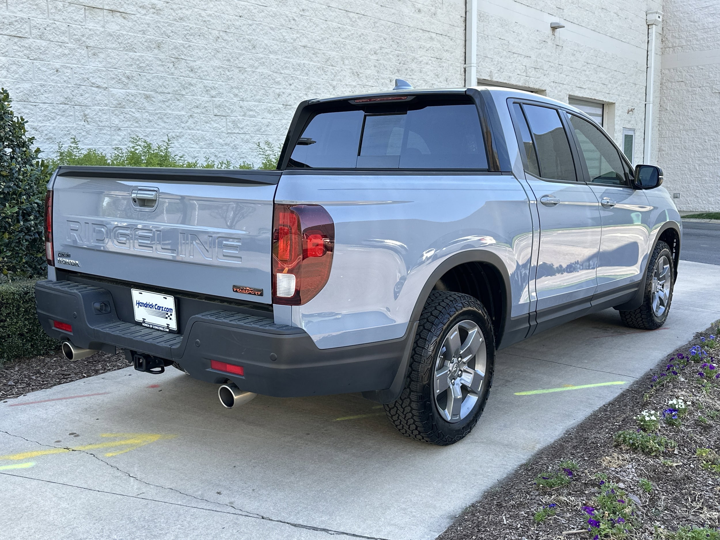 2025 Honda Ridgeline TrailSport photo 3