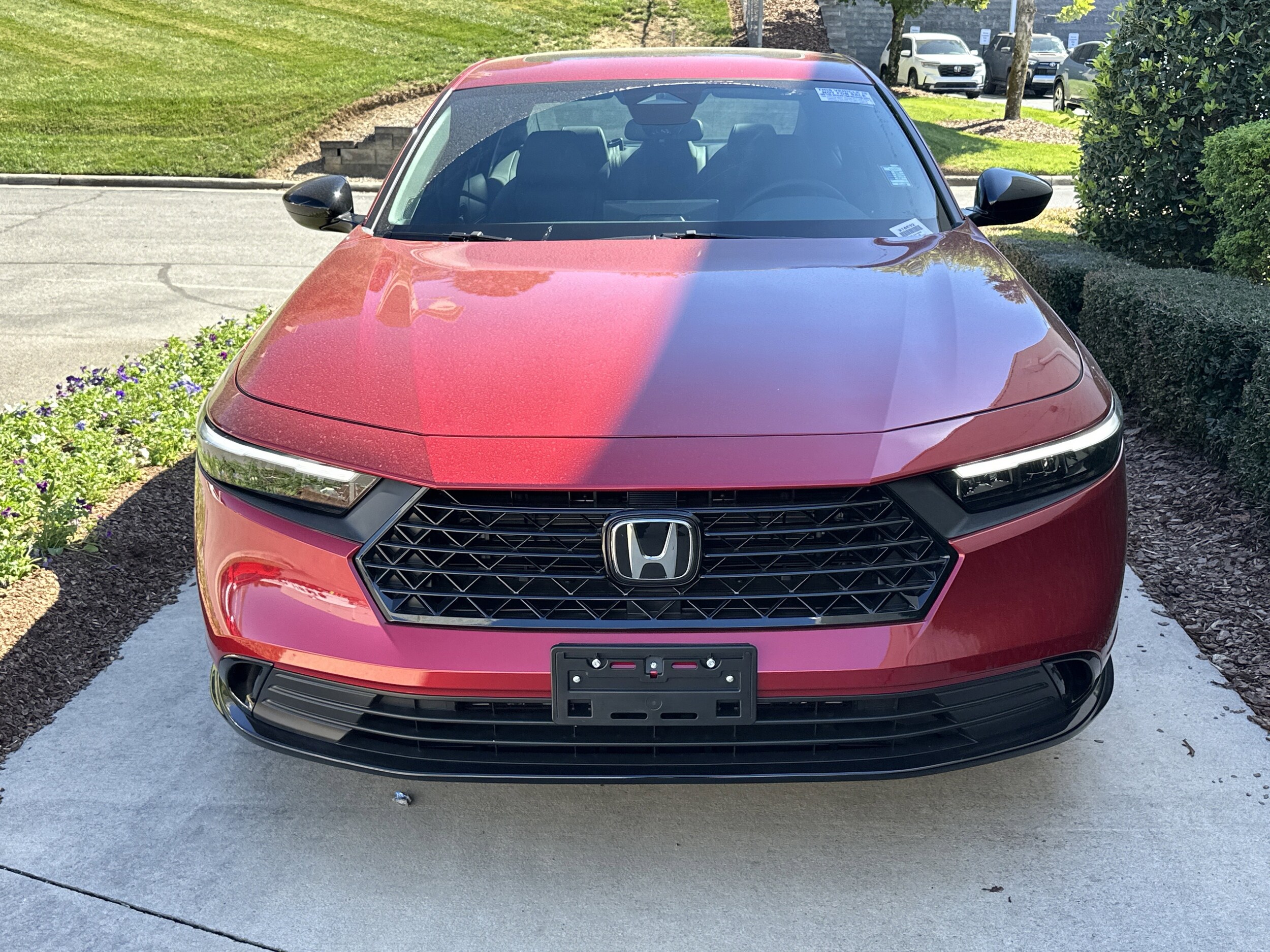 2025 Honda Accord Hybrid Sport-L photo 2