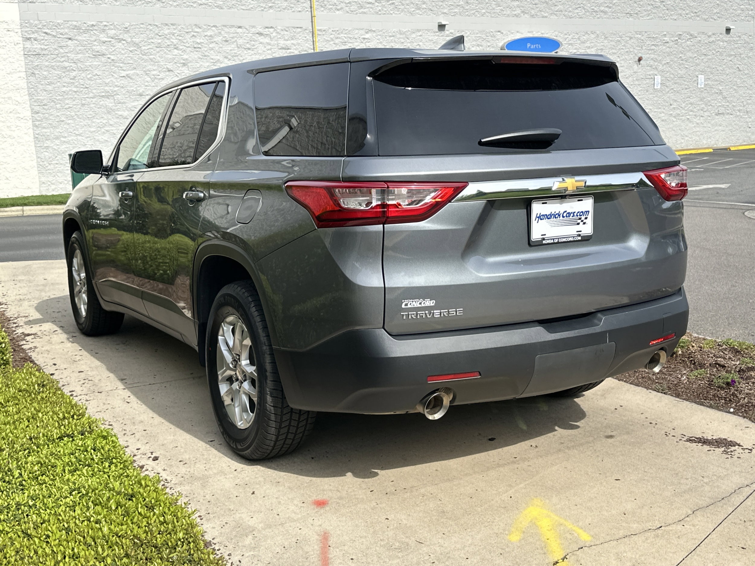 2020 Chevrolet Traverse LS photo 5