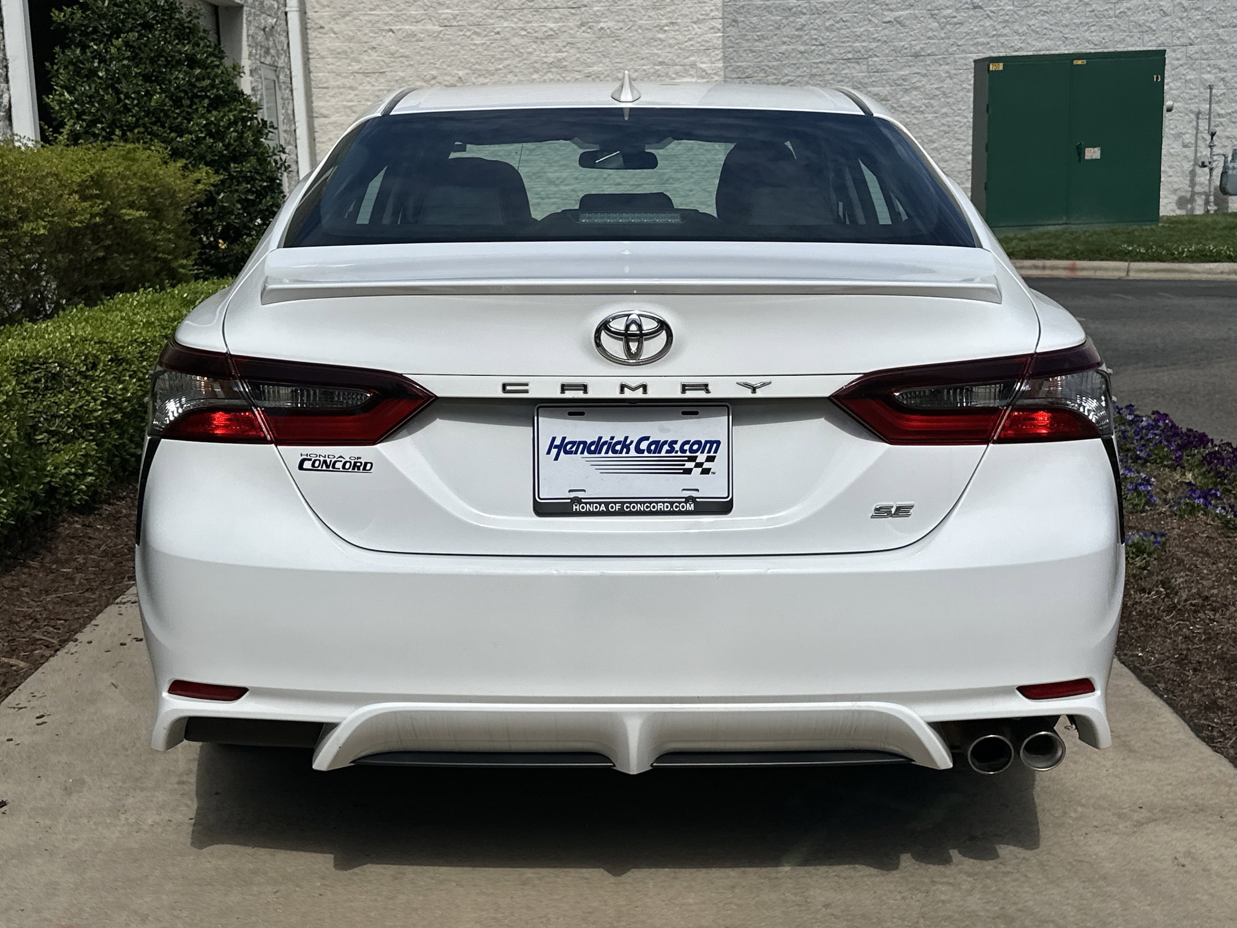 2024 Toyota Camry SE photo 6