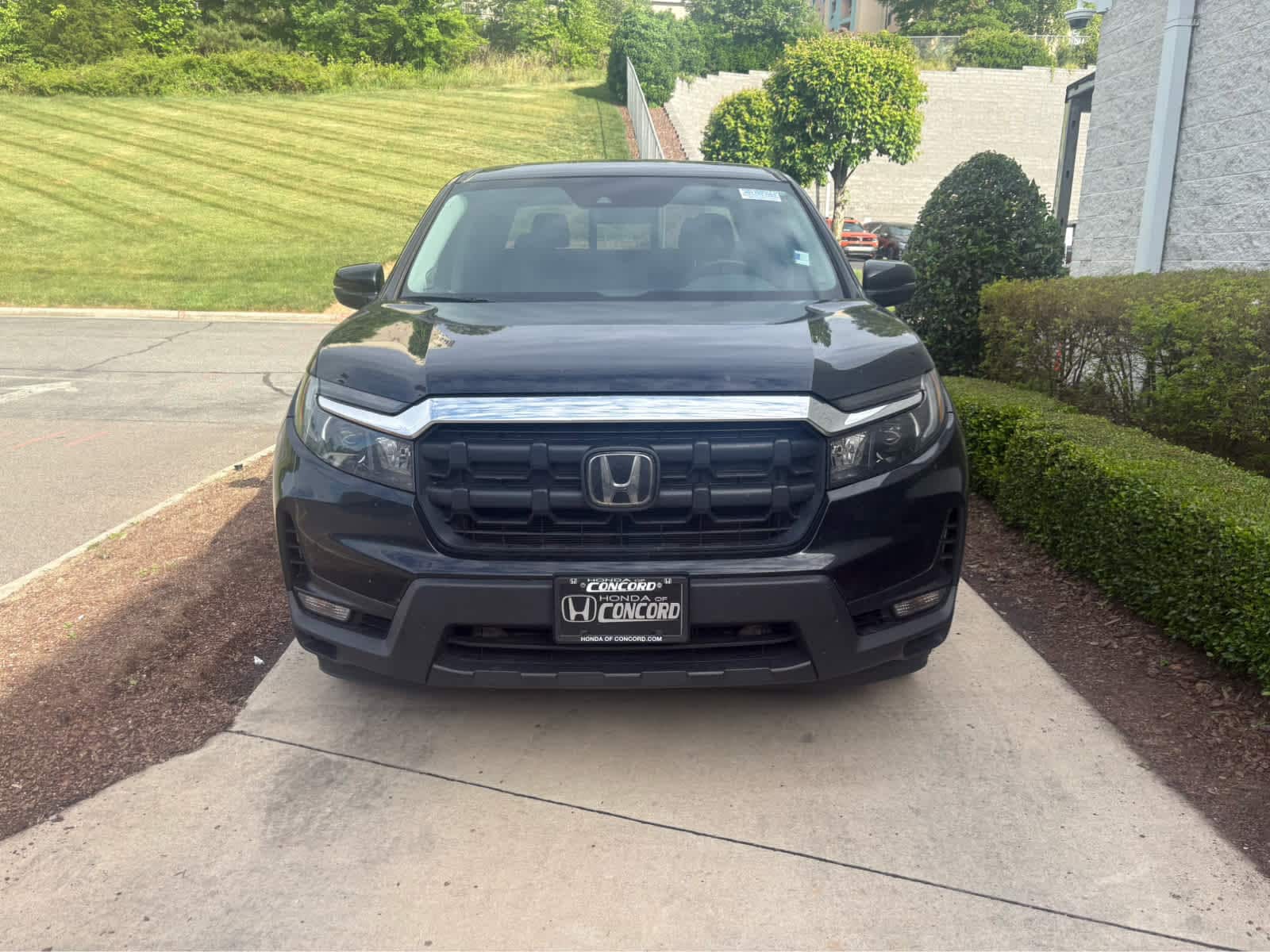 2024 Honda Ridgeline RTL photo 2