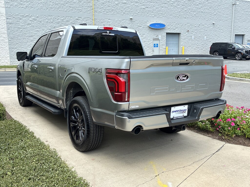 Used 2025 Ford F-150 LARIAT Pickup