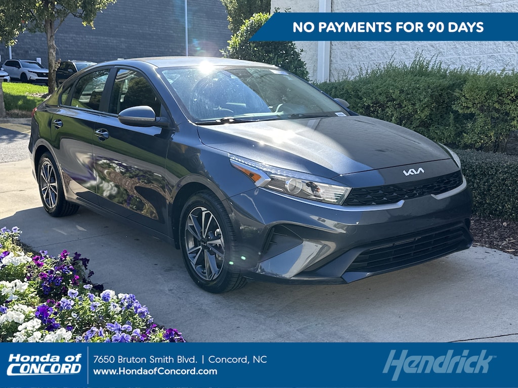 Used 2023 Kia Forte LXS Sedan