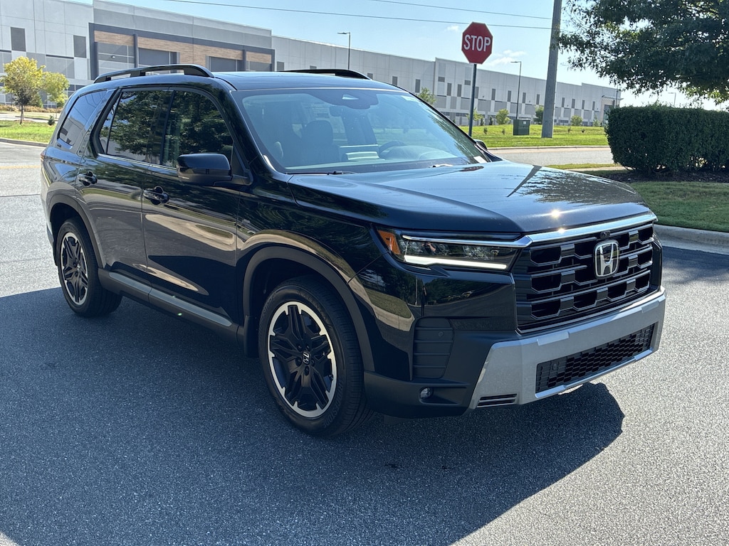New 2026 Honda Pilot Touring S SUV