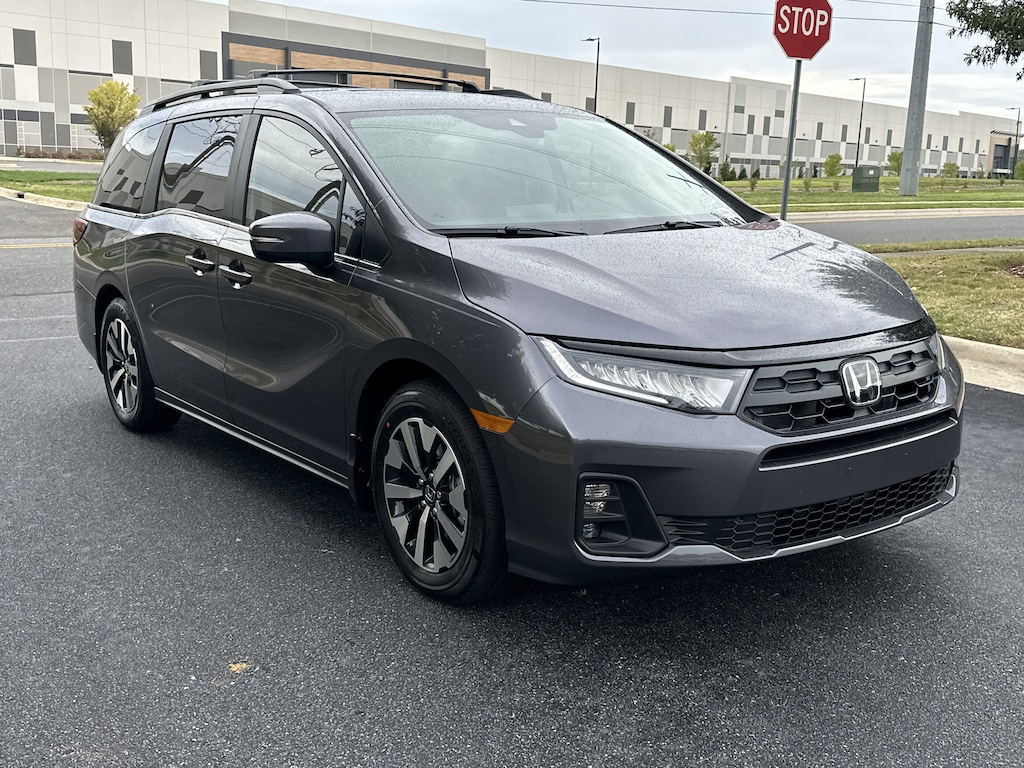 New 2026 Honda Odyssey EX-L Minivan