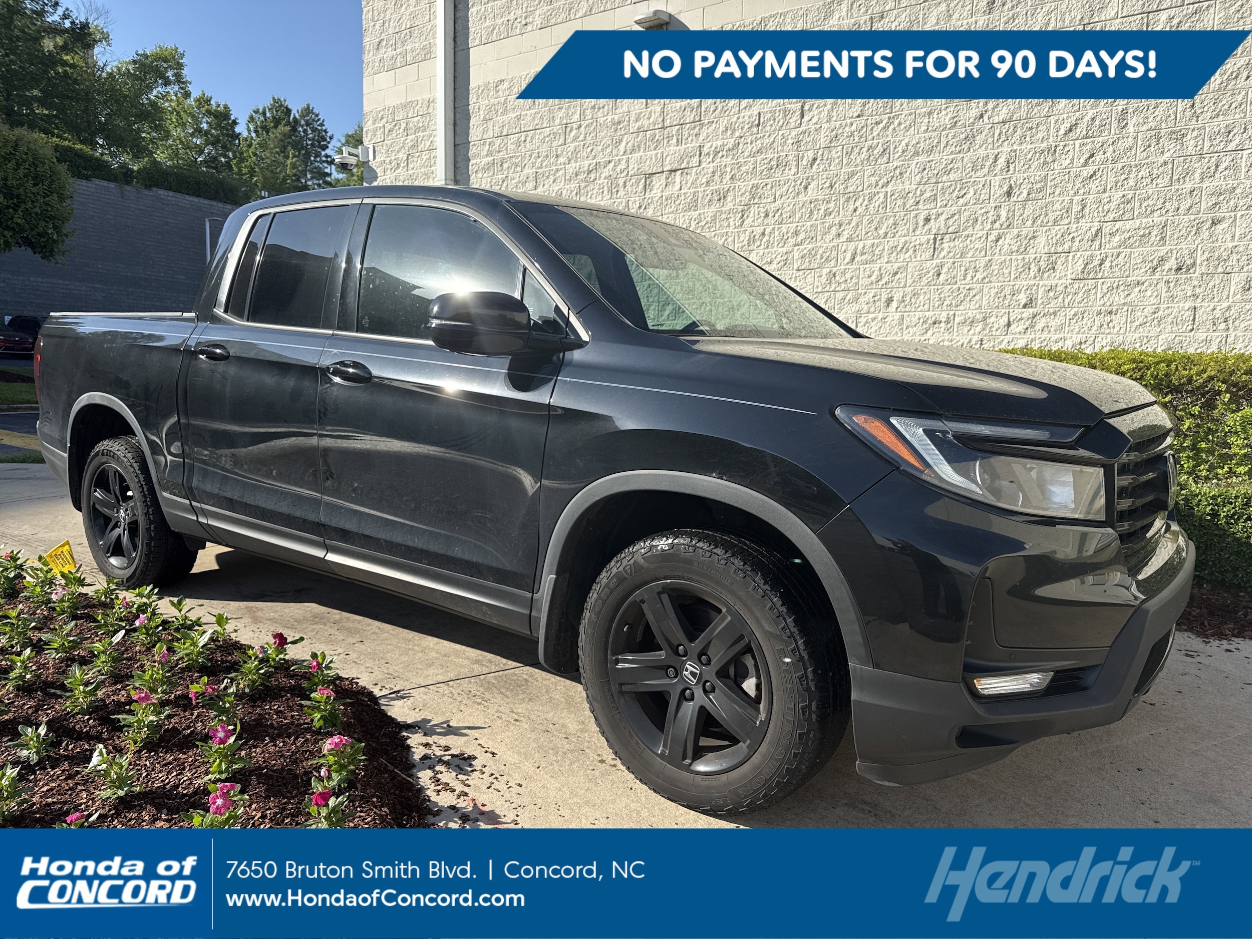 2023 Honda Ridgeline Black Edition's photo