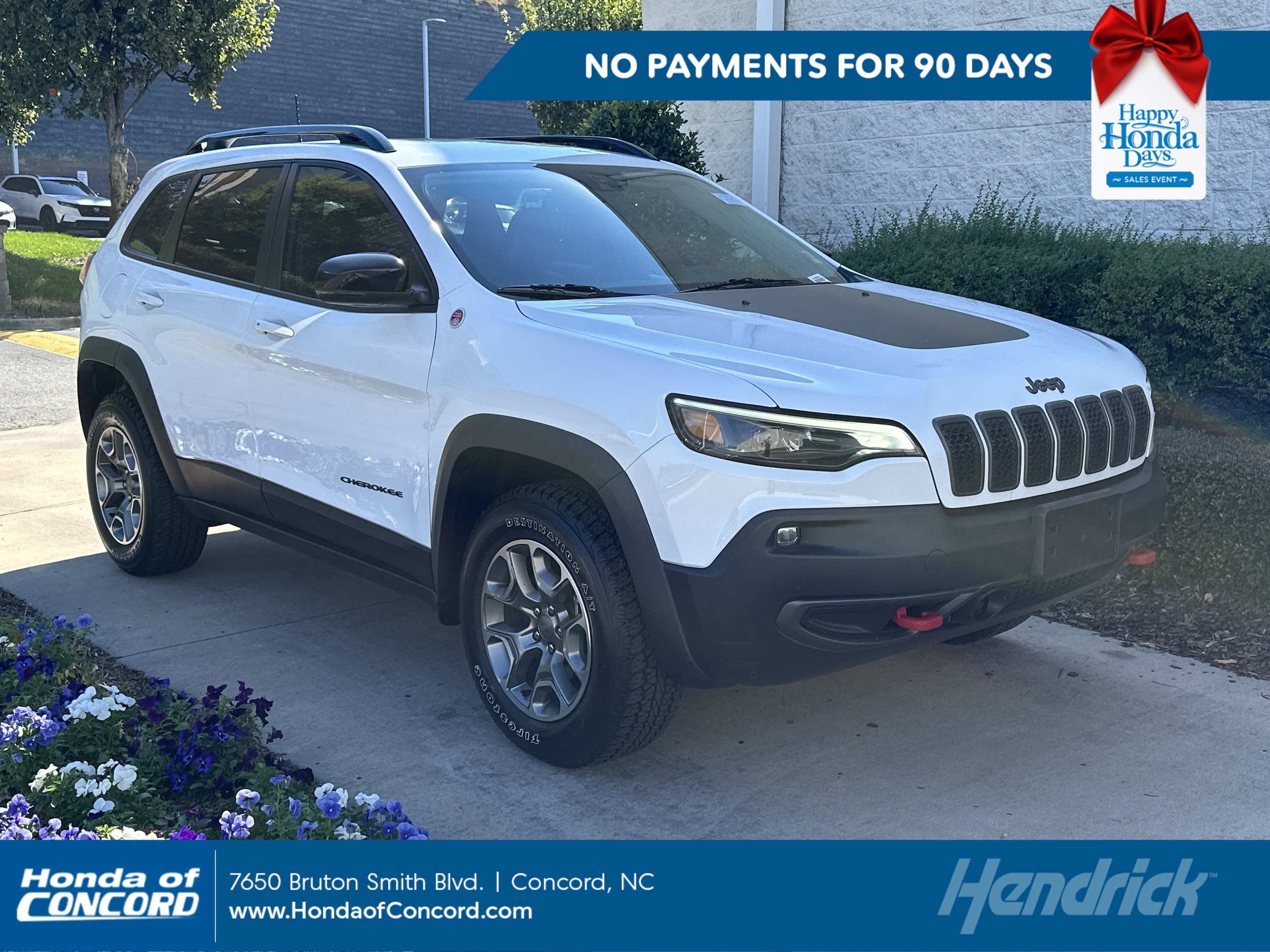 2022 Jeep Cherokee Trailhawk's photo