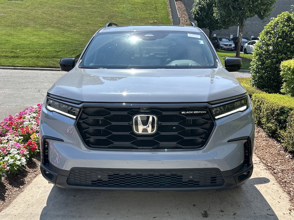 Certified 2025 Honda Pilot Black Edition SUV