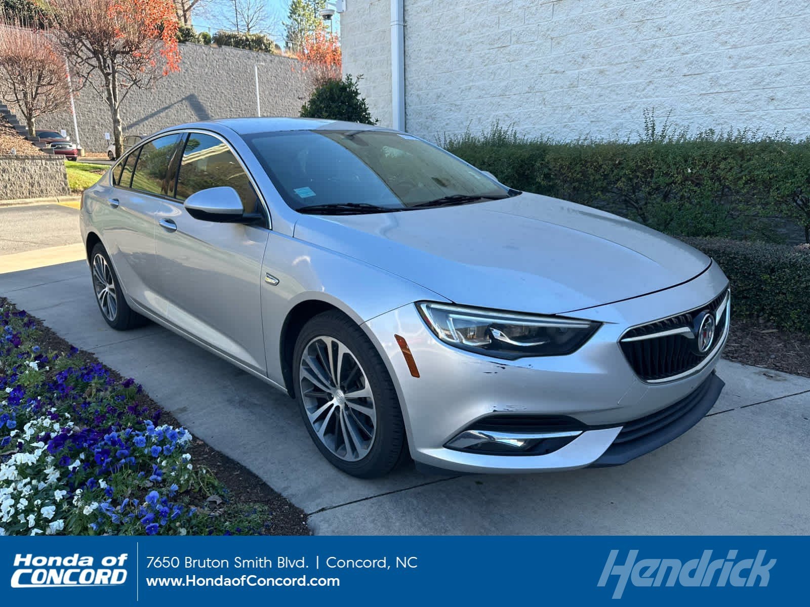 2018 Buick Regal Sportback Essence