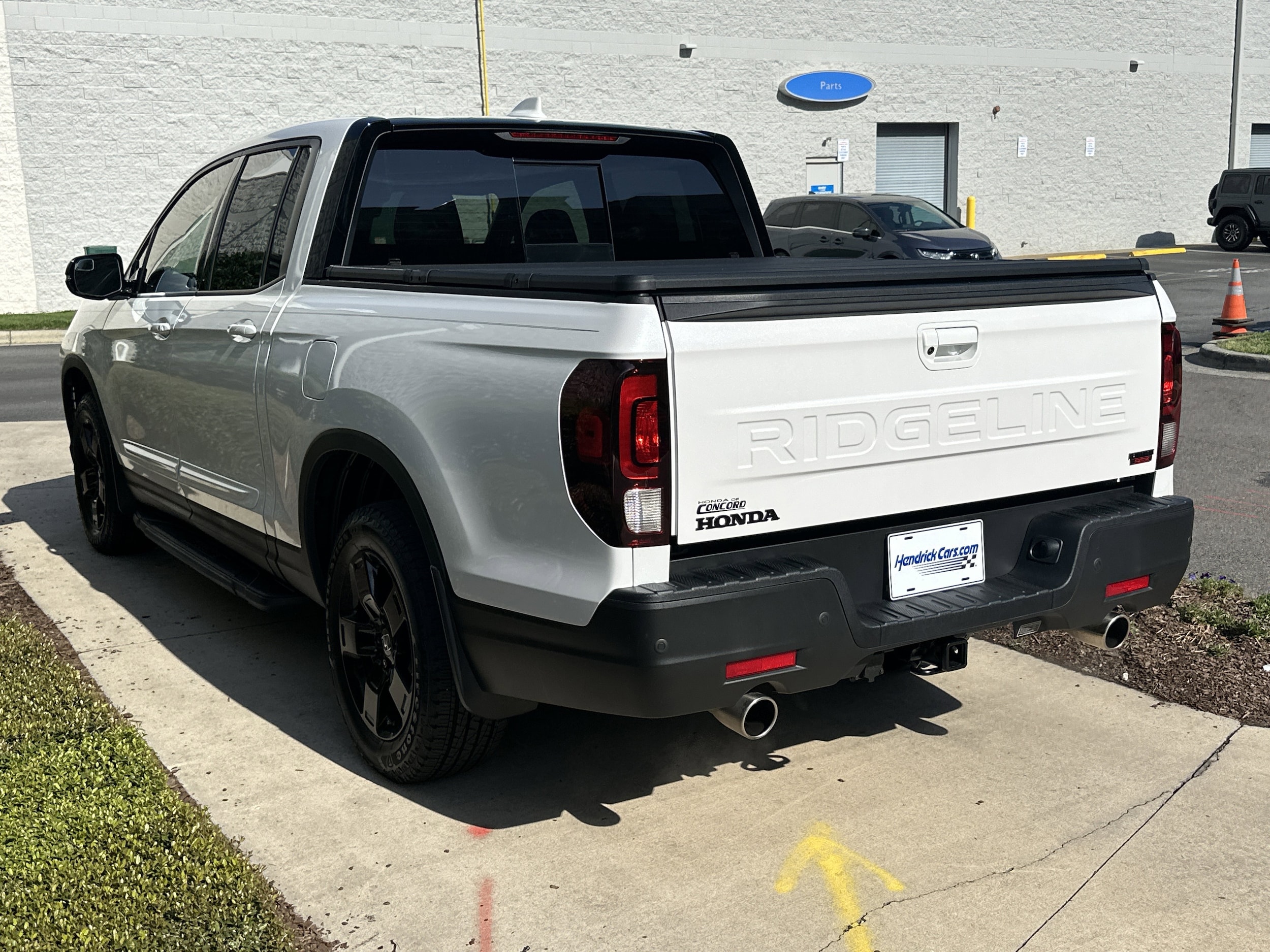 2026 Honda Ridgeline Black Edition photo 5